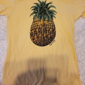 Yellow pineapple top